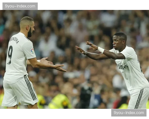 皇马2-1逆转本菲卡，琼阿梅尼世界波与维尼修斯绝杀定乾坤