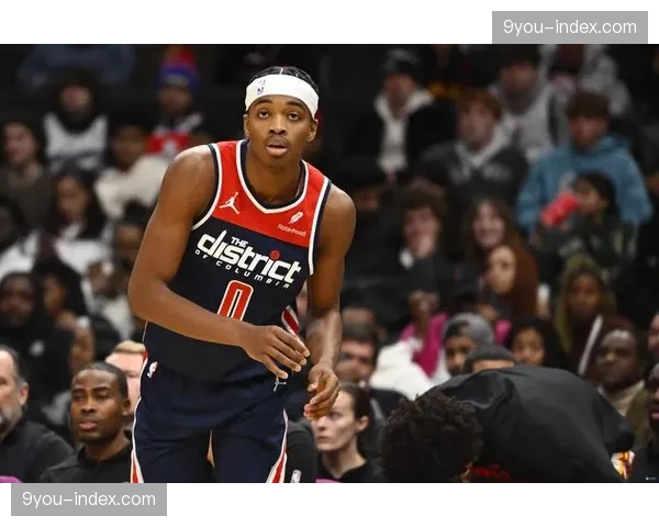 最佳新秀竞争白热化：文班与霍姆格伦三月数据对比前瞻。